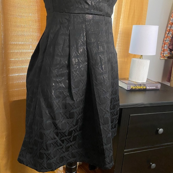 Mix and Match 2 for $30  Little Black Dress w/pockets sz 4 - Picture 5 of 12